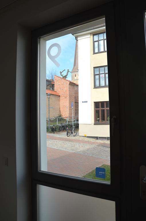 Ferienwohnung An Der Historischen Stadtmauer Rostock Zewnętrze zdjęcie